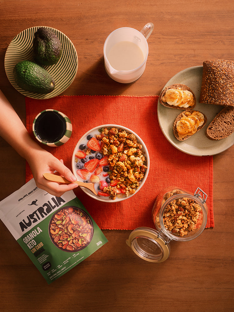 Tigela crocante de manhã: como montar um café da manhã melhor com granola